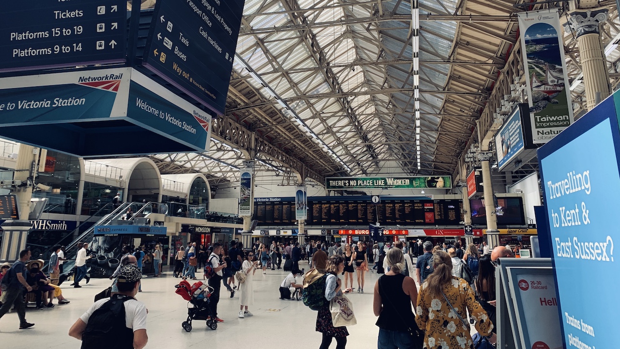 London Victoria Station